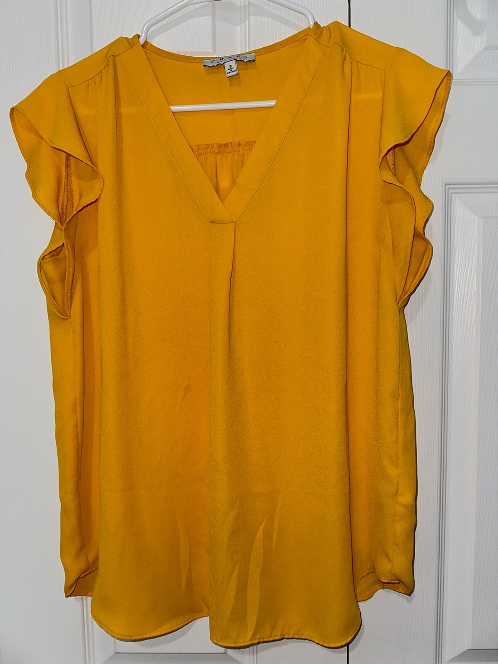 Chaus Mustard Yellow V-Neck Flutter Sleeve Blouse